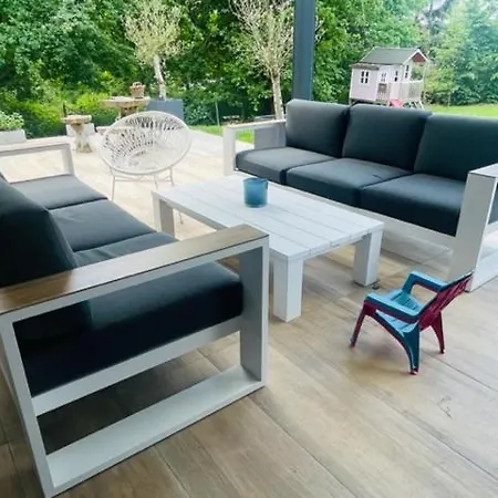 Au Savoyard ! Bed & Breakfast Beaufays